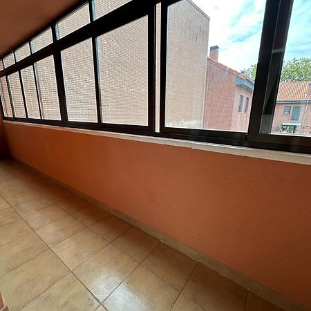 Cruz25 Appartement Alcalá de Henares Buitenkant foto