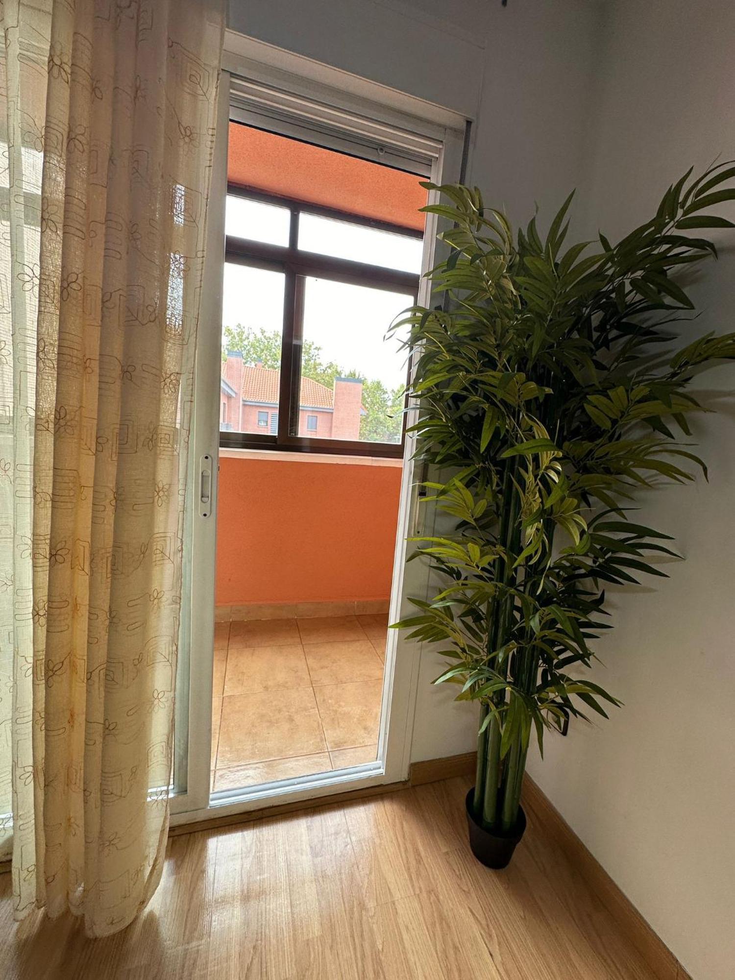 Cruz25 Appartement Alcalá de Henares Buitenkant foto